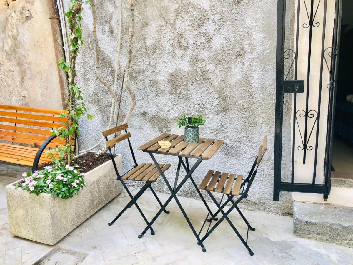 La Casa Di Miriam Villa Syracuse Bagian luar foto